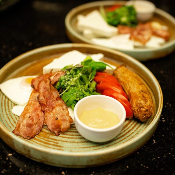 Mic dejun tradițional