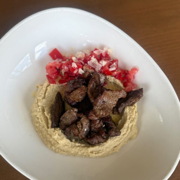 Humus cu mușchi de vită